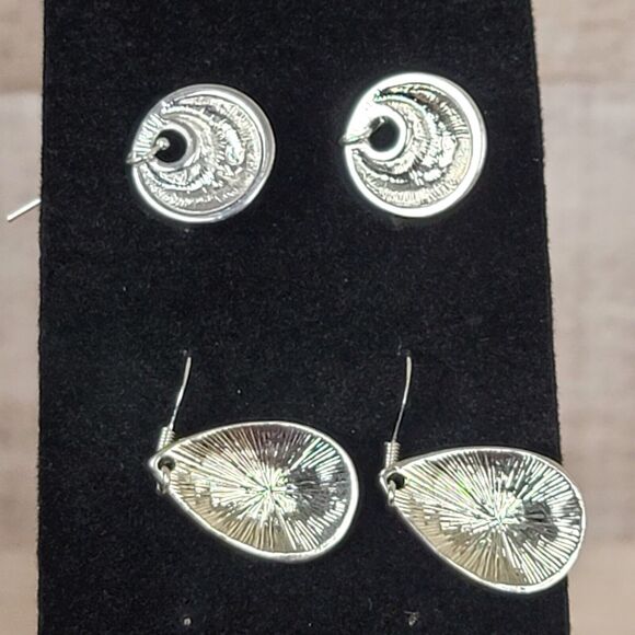 Snowflake Rhinestone Teardrop Earrings Purple Dangle Iridescent Swirl Pierced - Picture 6 of 8